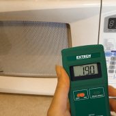 How To Use A Microwave Leakage Meter