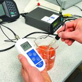 How to Calibrate a pH Meter with a Buffer Solution