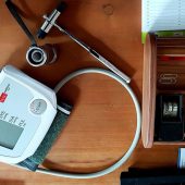 how to calibrate a blood pressure monitor